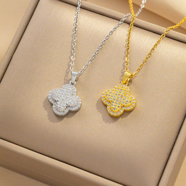 Moderate Luxury Star Geometric Stainless Steel Diamond Inlay Necklaces