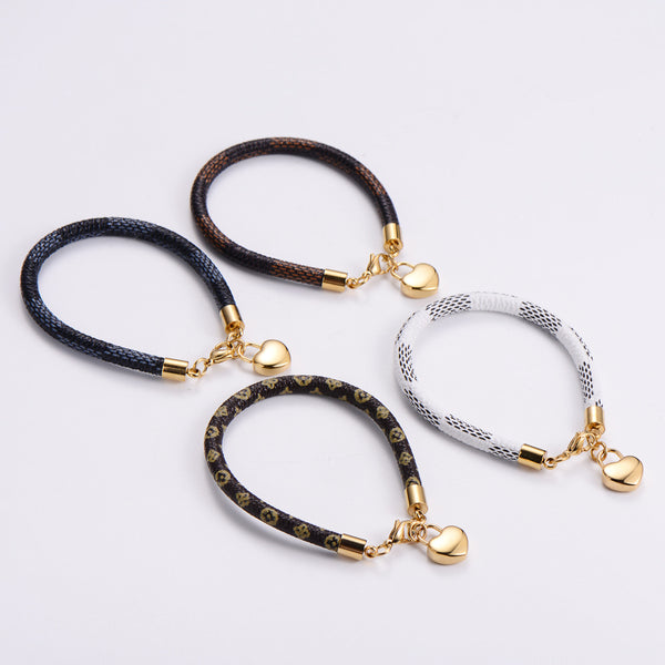 Women Ethnic Metal Heart Heart Titanium Steel Electroplating Bangles