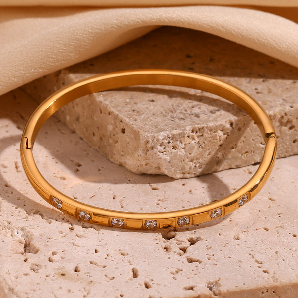 Minimalist Circle Stainless Steel 18K Gold Plated Bangles