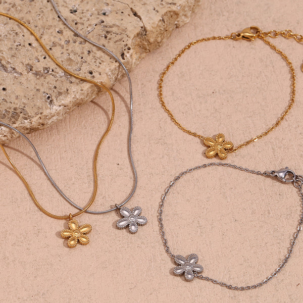 Fashion Flower Geometric Stainless Steel 18K Gold Plated Necklaces