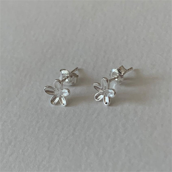 925 Sterling Silver Korean Polka Dot Round Text Letter Number Silver Electroplating Stud Earrings