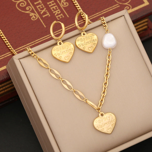 Fashion Heart Stainless Steel Electroplating Necklaces