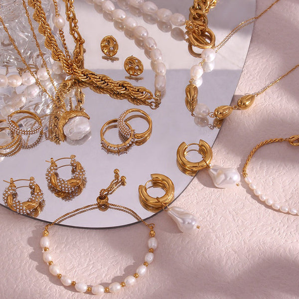 Casual Pearl Geometric Stainless Steel 18K Gold Plated Necklaces