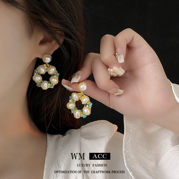 Fashion Pearl Flower Alloy Electroplating Earrings