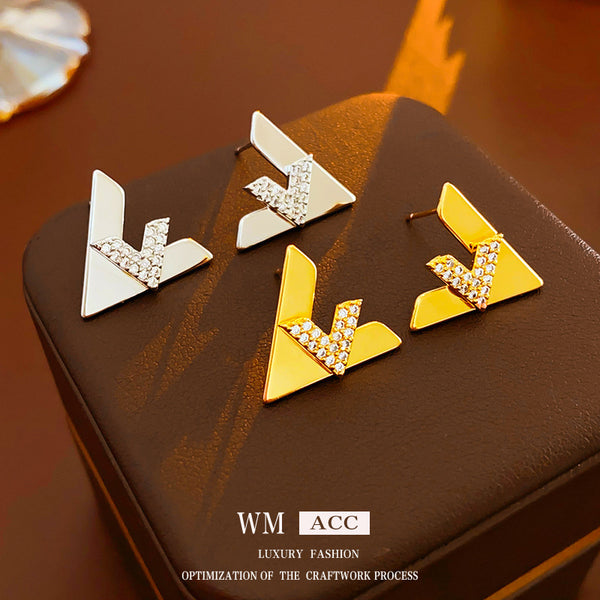 Luxurious Letter Letter Geometric Number Text Metal Electroplating Earrings