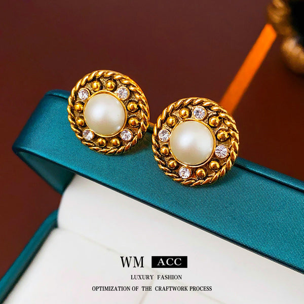 Medieval Pearl Geometric Alloy Electroplating Earrings