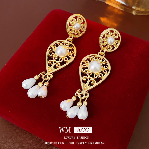 Luxurious Flower Droplet Geometric Flower Alloy Electroplating Earrings