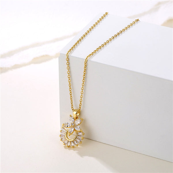 Women Minimalist Geometric Metal Flower Stainless Steel Electroplating Necklaces