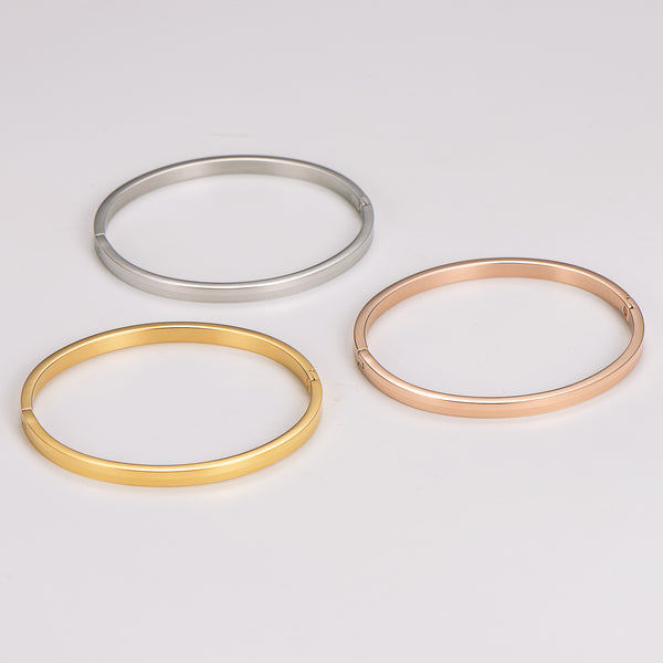 Expressive Circle Stainless Steel Electroplating Bangles