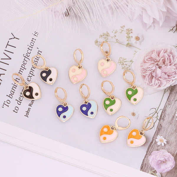 Women Retro Metal Vintage Heart Alloy Oiling Earrings