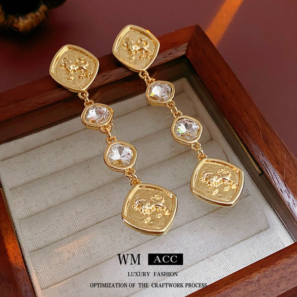 Luxurious Zodiac Sign Rhombus Geometric Chinese Zodiac Animal Metal Diamond Inlay Earrings