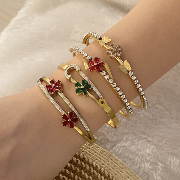 Fashion Flower Stainless Steel Electroplating Bangles