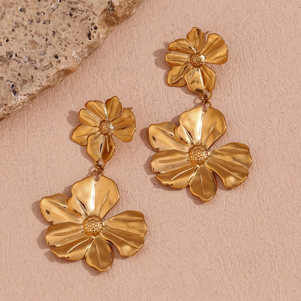 Fashion Flower Geometric Stainless Steel 18K Gold Plated Stud Earrings