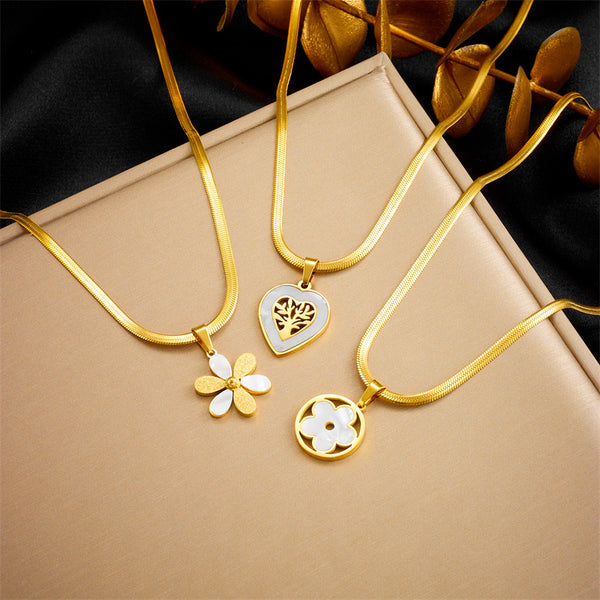 Fashion Flower Titanium Steel Electroplating Necklaces