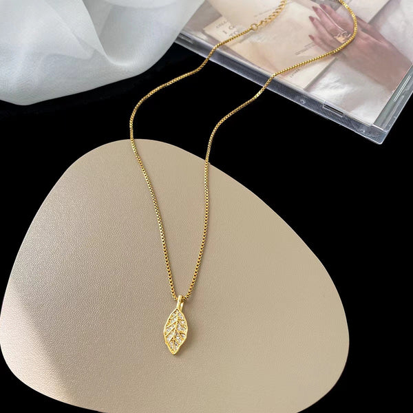 Natural Leaf Titanium Steel 18K Gold Plated Necklaces