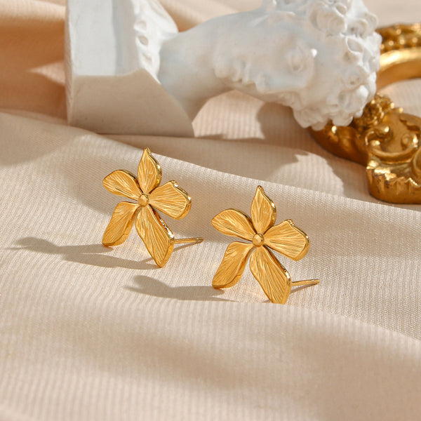 Minimalist Petal Flower Stainless Steel 18K Gold Plated Stud Earrings