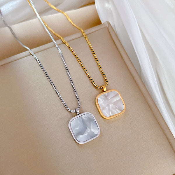 Fashion Quadrilateral Round Stripe Hexagon Chamfered Cube Geometric Titanium Steel Electroplating Necklaces