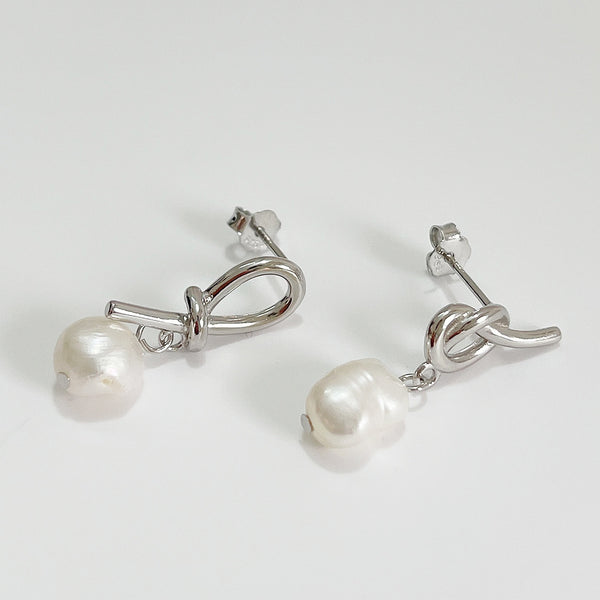 925 Sterling Silver Knot Droplet Silver Pearl Inlay Stud Earrings