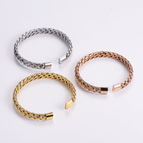 Women Metal Star Titanium Steel Electroplating Bangles