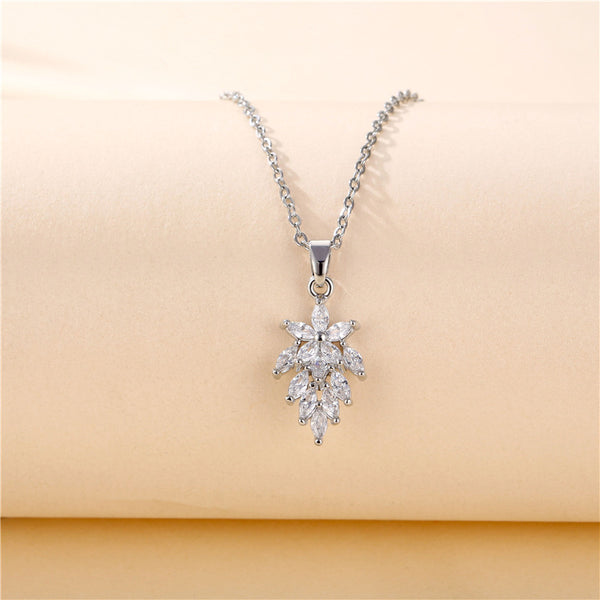 Minimalist Leaf Geometric Titanium Steel Diamond Inlay Necklaces