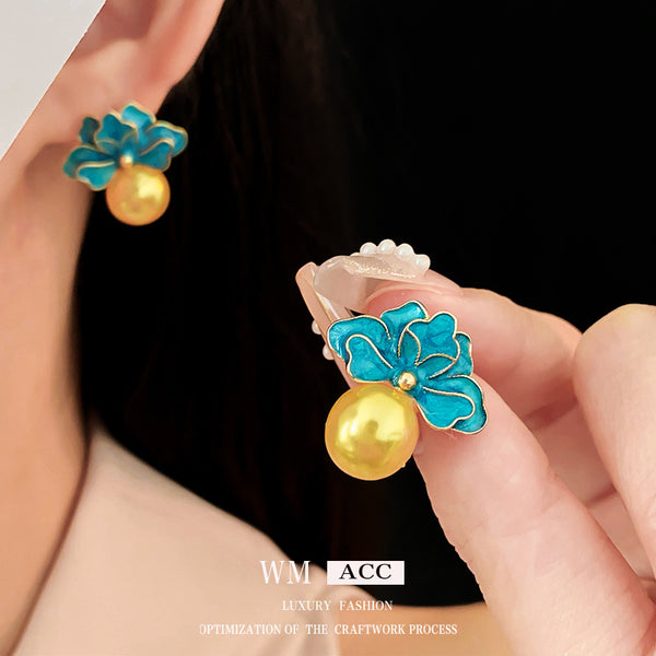 Medieval Flower Flower Alloy Oil Dripping Earrings