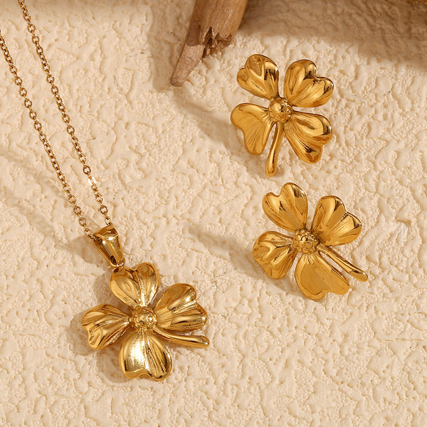 Fashion Flower Stainless Steel Electroplating Necklaces