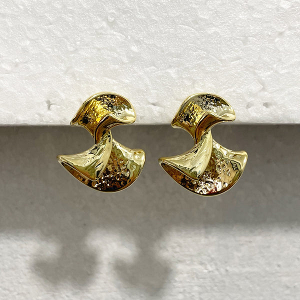 Fashion Droplet Copper Electroplating Stud Earrings