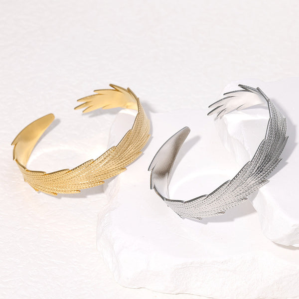 Luxurious Feather Stainless Steel Electroplating Bangles