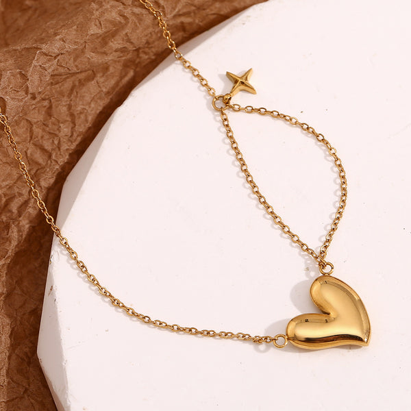 Fashion Heart Stainless Steel Electroplating Necklaces