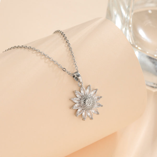 Rustic Flower Stainless Steel Diamond Inlay Necklaces