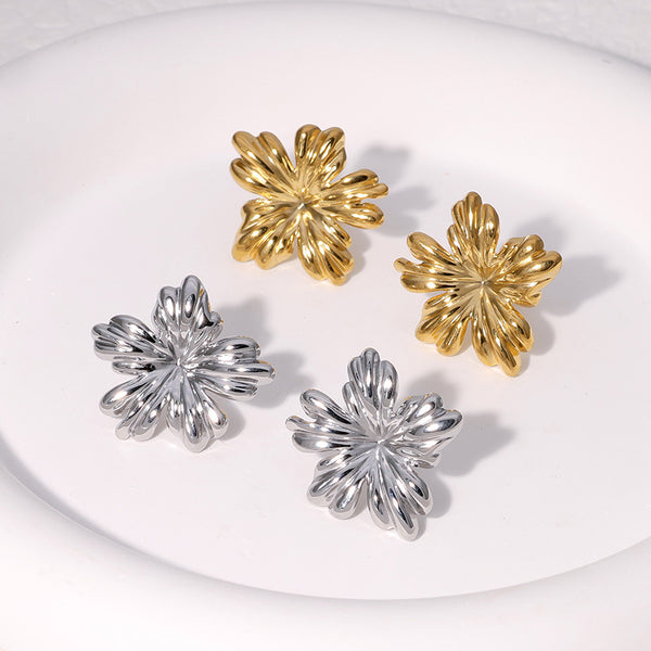 Cute Flower Stainless Steel Electroplating Stud Earrings