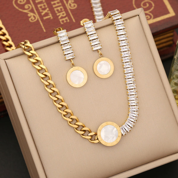 Fashion Round Geometric Stainless Steel Electroplating Necklaces