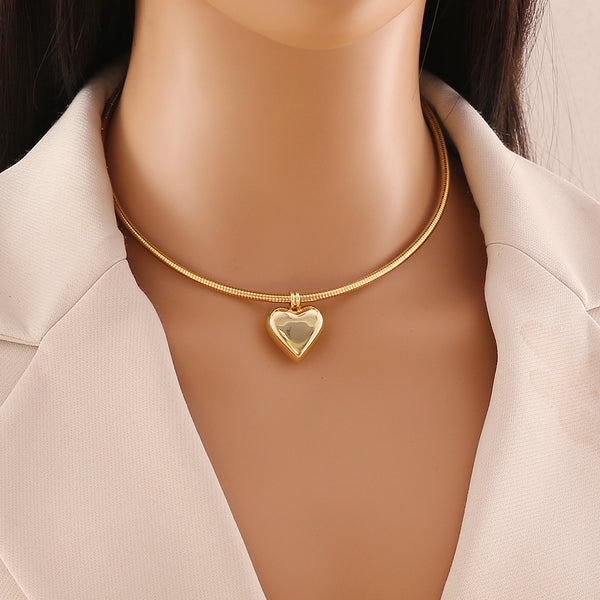 Expressive Heart Stainless Steel Electroplating Necklaces