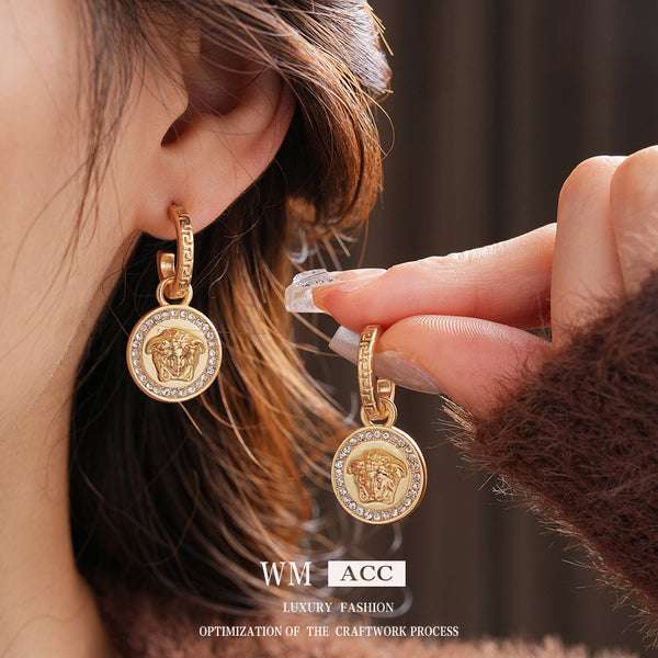 Luxurious Round Geometric Alloy Electroplating Earrings