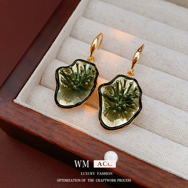 Luxurious Irregular Geometric Crown Copper Electroplating Earrings