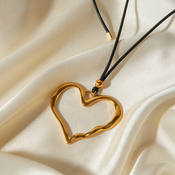 Medieval Heart Titanium Steel 18K Gold Plated Necklaces