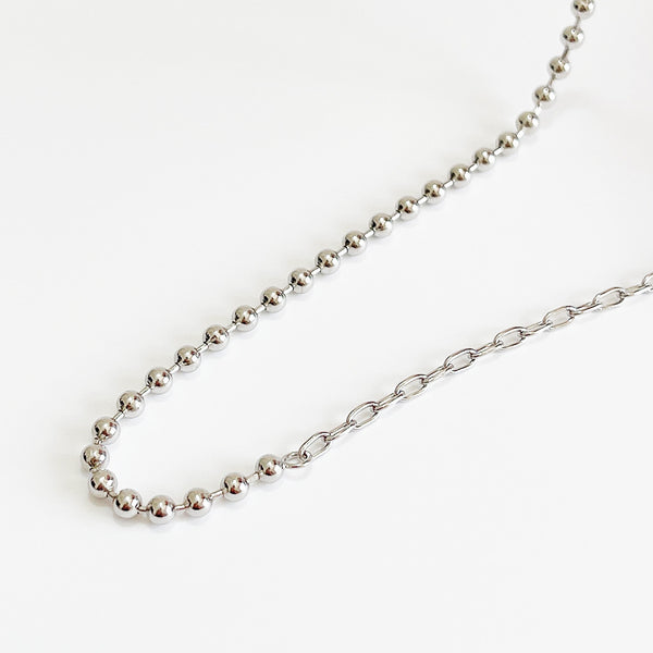 Minimalist Round Silver Necklaces