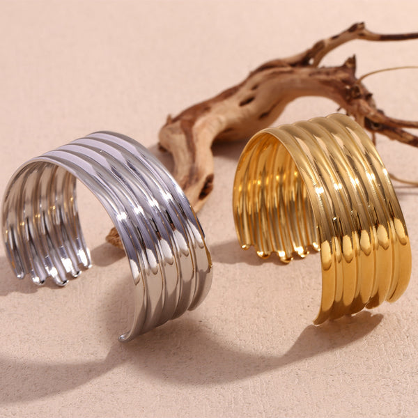 Fashion Circle Stainless Steel 18K Gold Plated Bangles