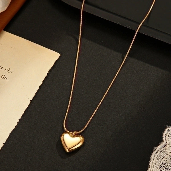 Retro Heart Shape 304 Stainless Steel Plating Stainless Steel Necklaces