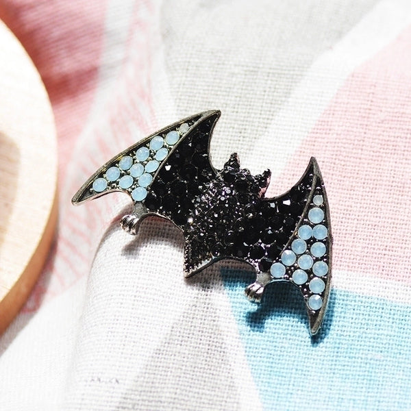 Retro Pin Bat Alloy Plating Inlay Rhinestones Unisex Brooches