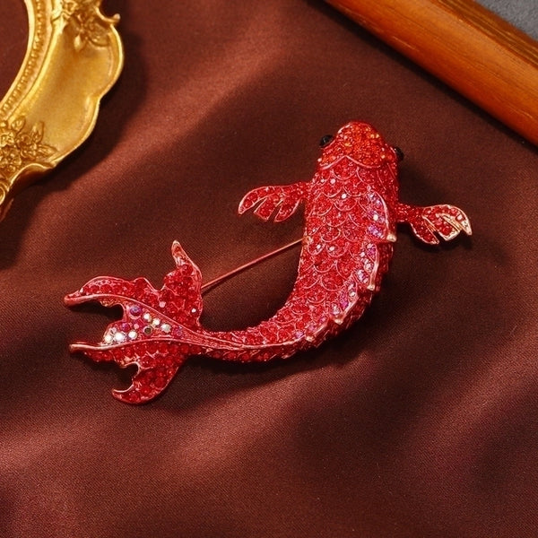 Retro Pin Carp Alloy Rhinestone Plating Unisex Brooches