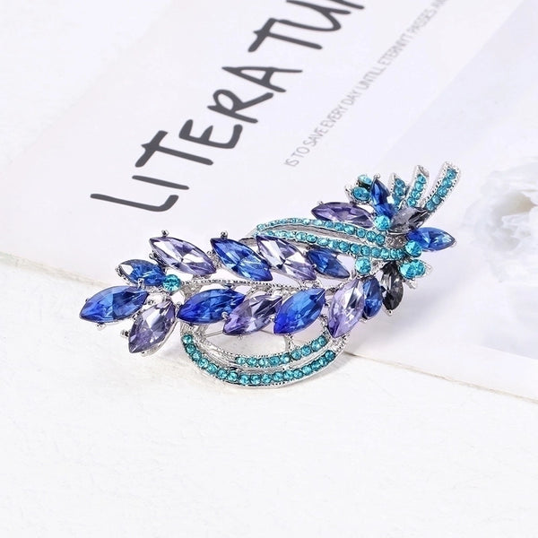 Retro Pin Flower Alloy Inlay Rhinestones Unisex Brooches