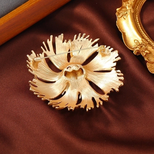 Retro Pin Flower Alloy Plating Unisex Brooches