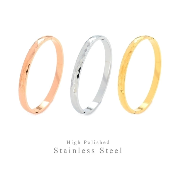 Retro Rhombus Titanium Steel Plating Bangle