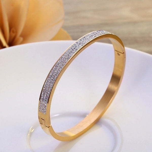 Retro Round Titanium Steel Inlay Zircon Bangle 1 Piece