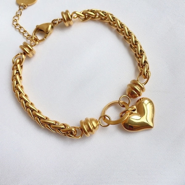 Retro Simple Style Heart Shape Titanium Steel Plating Bracelets