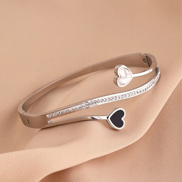 Minimalist Classic Style Heart Shape Titanium Steel Bangle