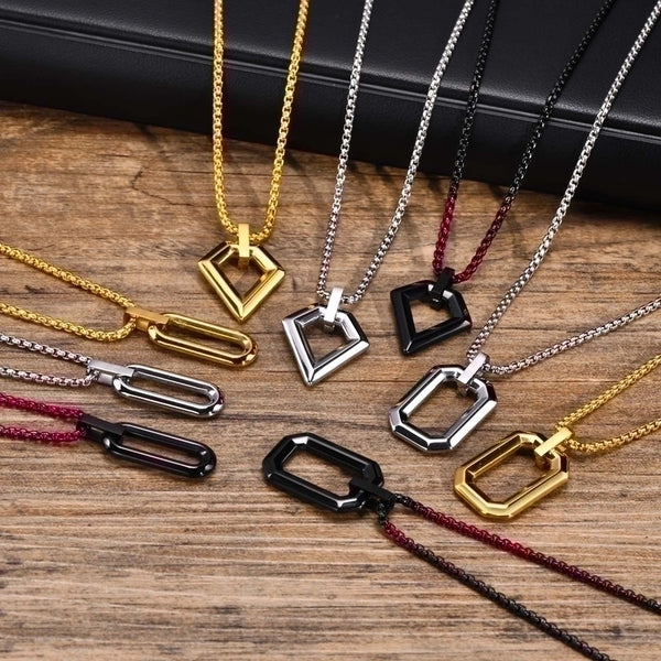 Simple Style Classic Style Solid Color Stainless Steel Three-dimensional 18k Gold Plated Pendant Necklace