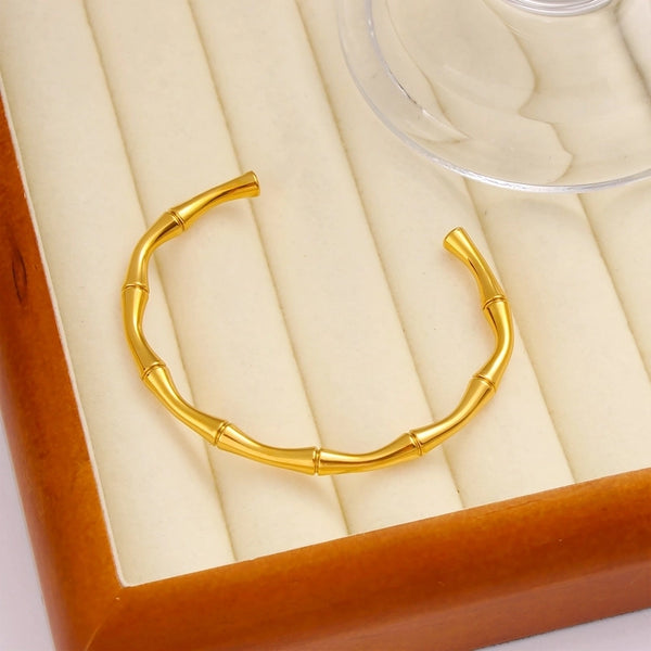 Minimalist Commute C Shape 304 Stainless Steel 18K Gold Plated Bangle In Bulk