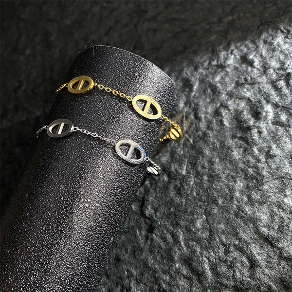 Minimalist Geometric Titanium Steel 18K Gold Plated Bracelets In Bulk